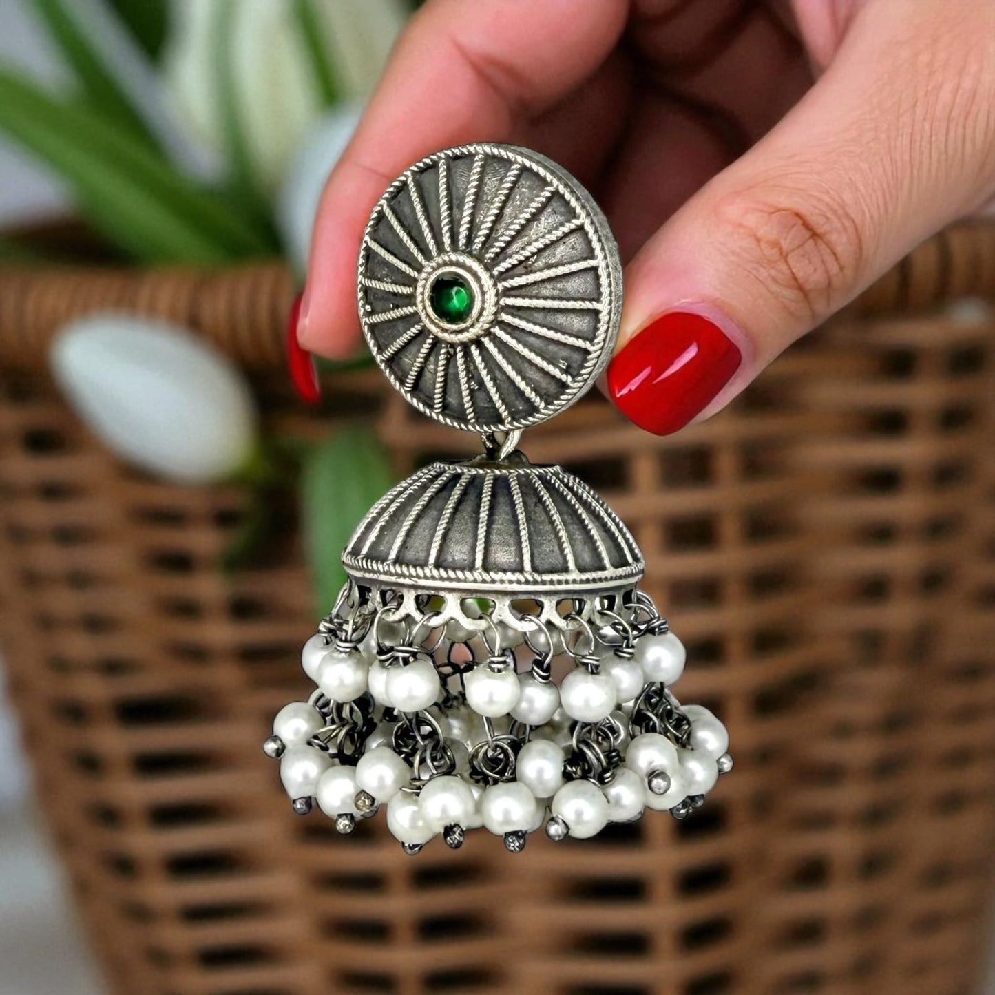 Vyantra Jhumka Earring