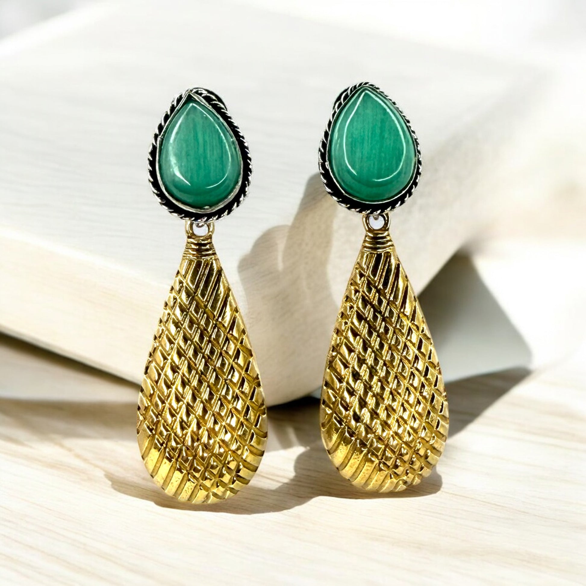 Yugmini Dangler Earring - MANKAA Default Title Earrings