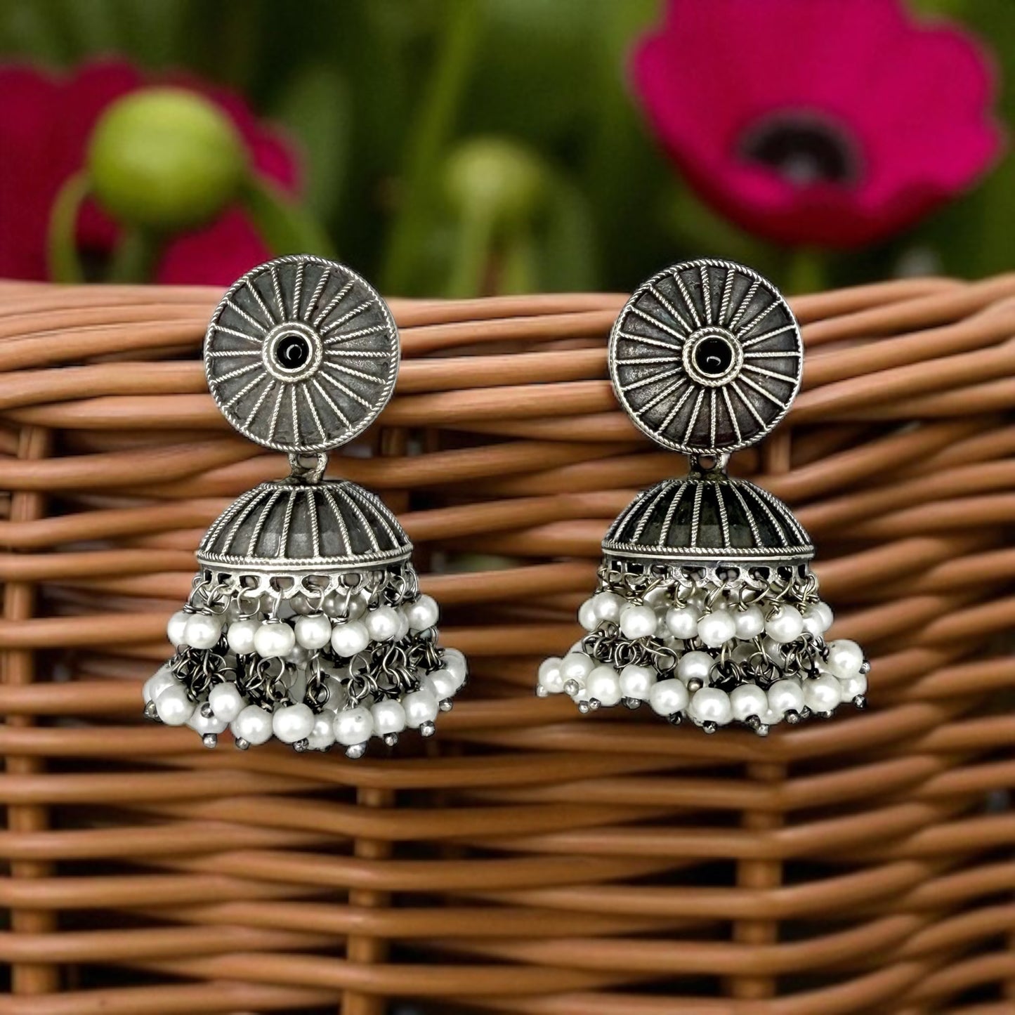 Vyantra Jhumka Earring