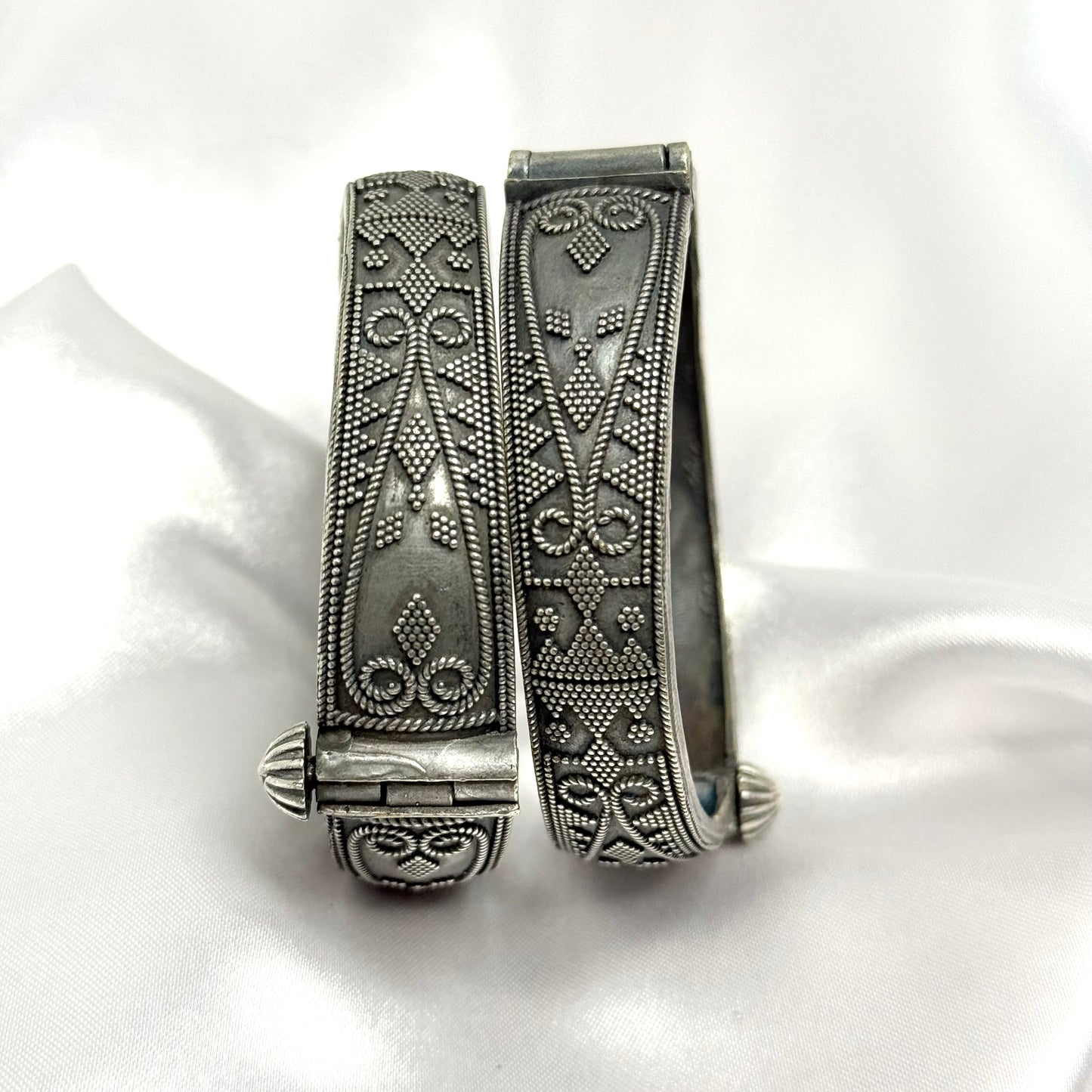 Ira Bangles