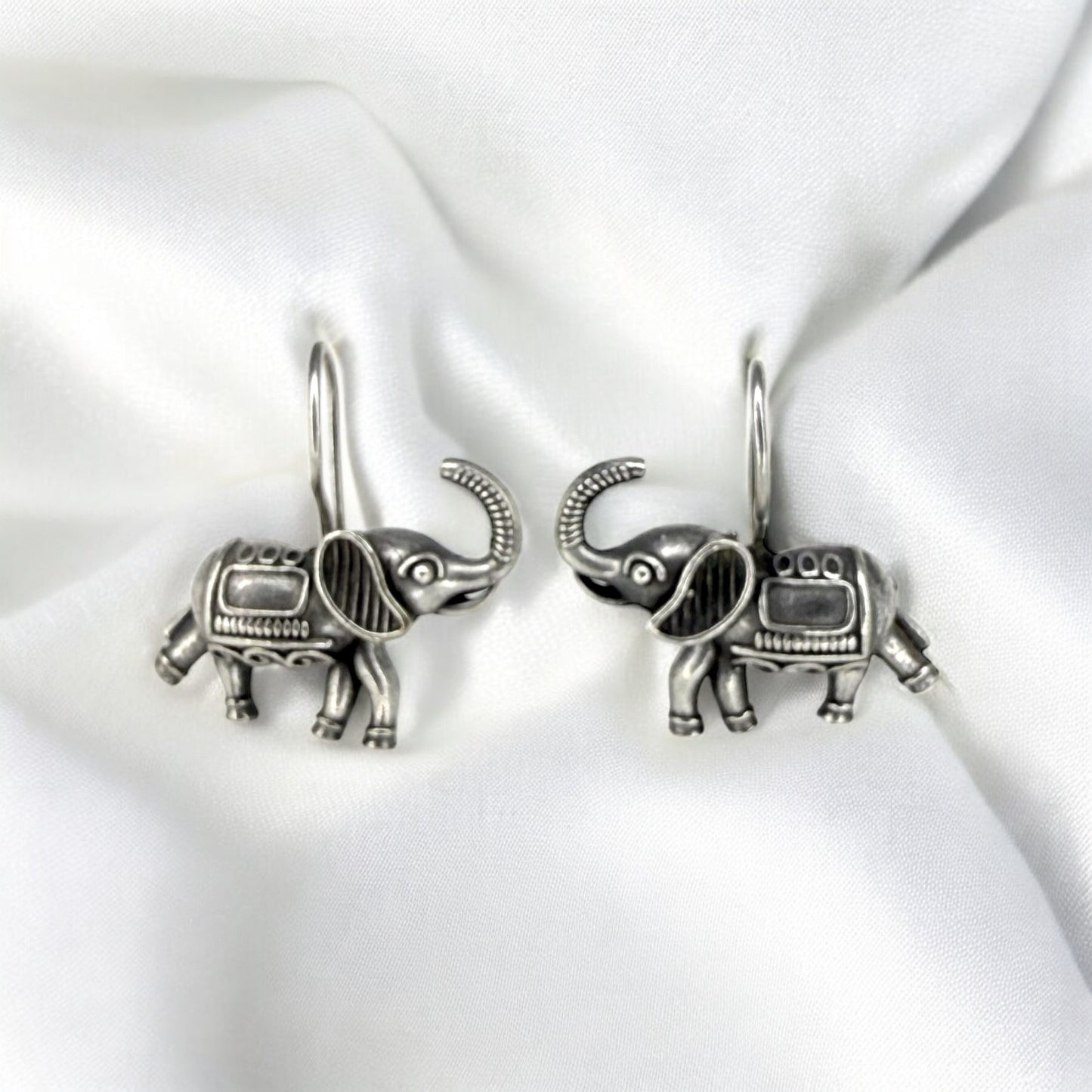Gajraja Hook Earring