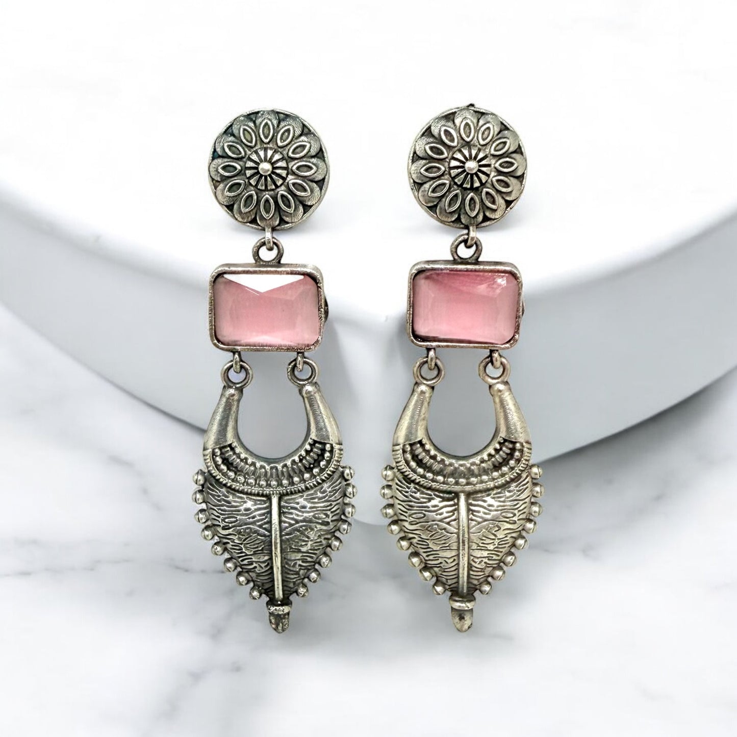 Anvika Dangler Earring
