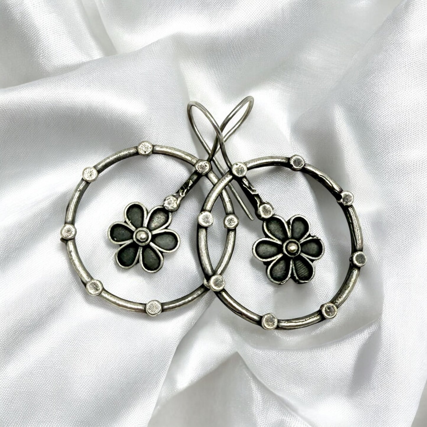Yamya Hook Earring