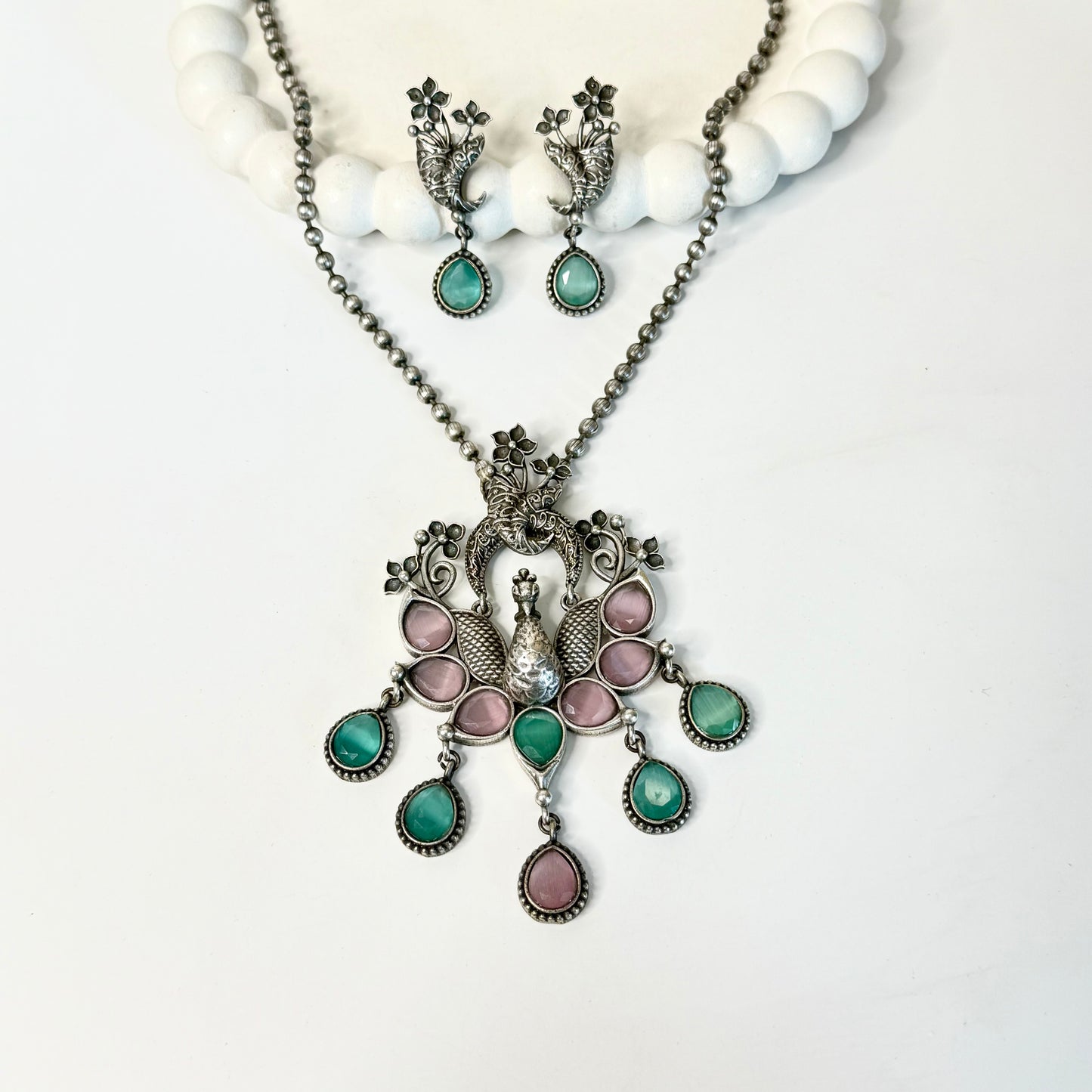 Padmavati Royal Necklace Set - MANKAA Necklace set