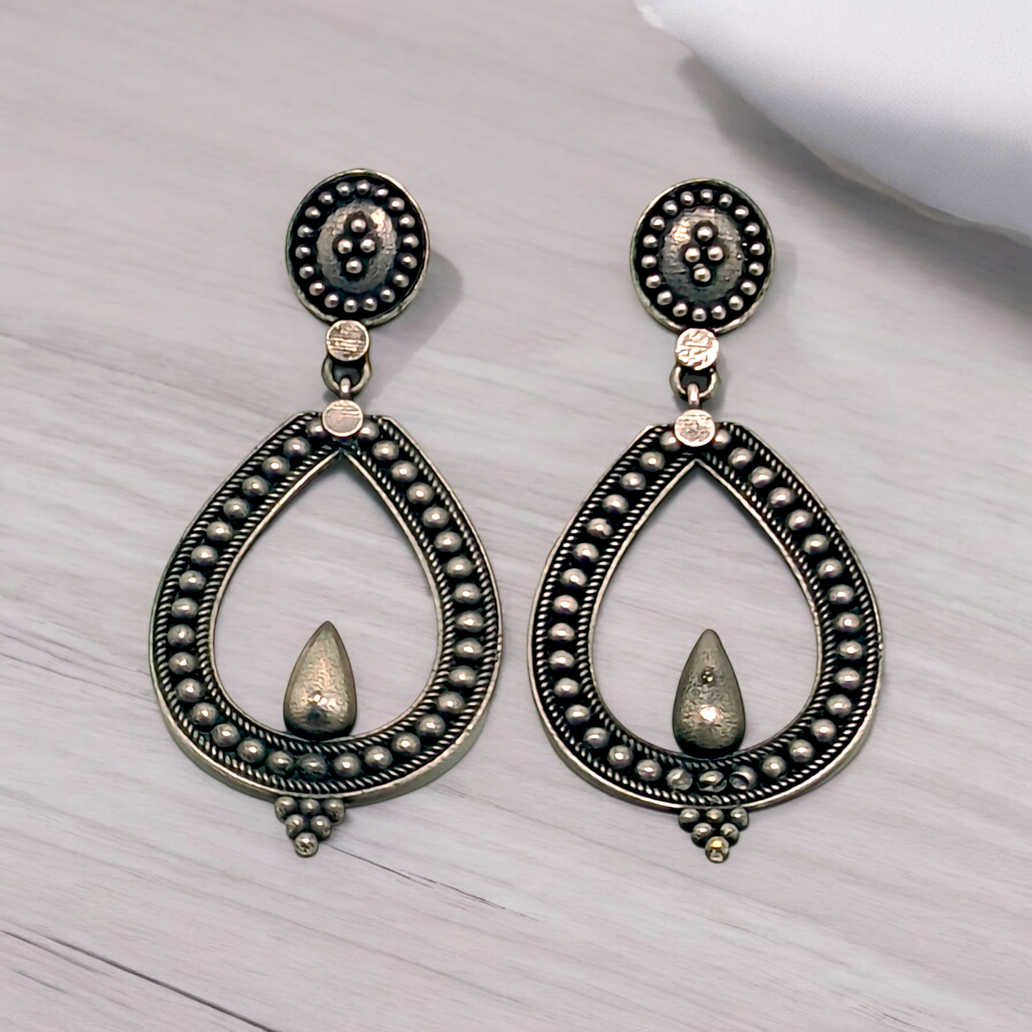 Mayuri Dangler - MANKAA Default Title Earring
