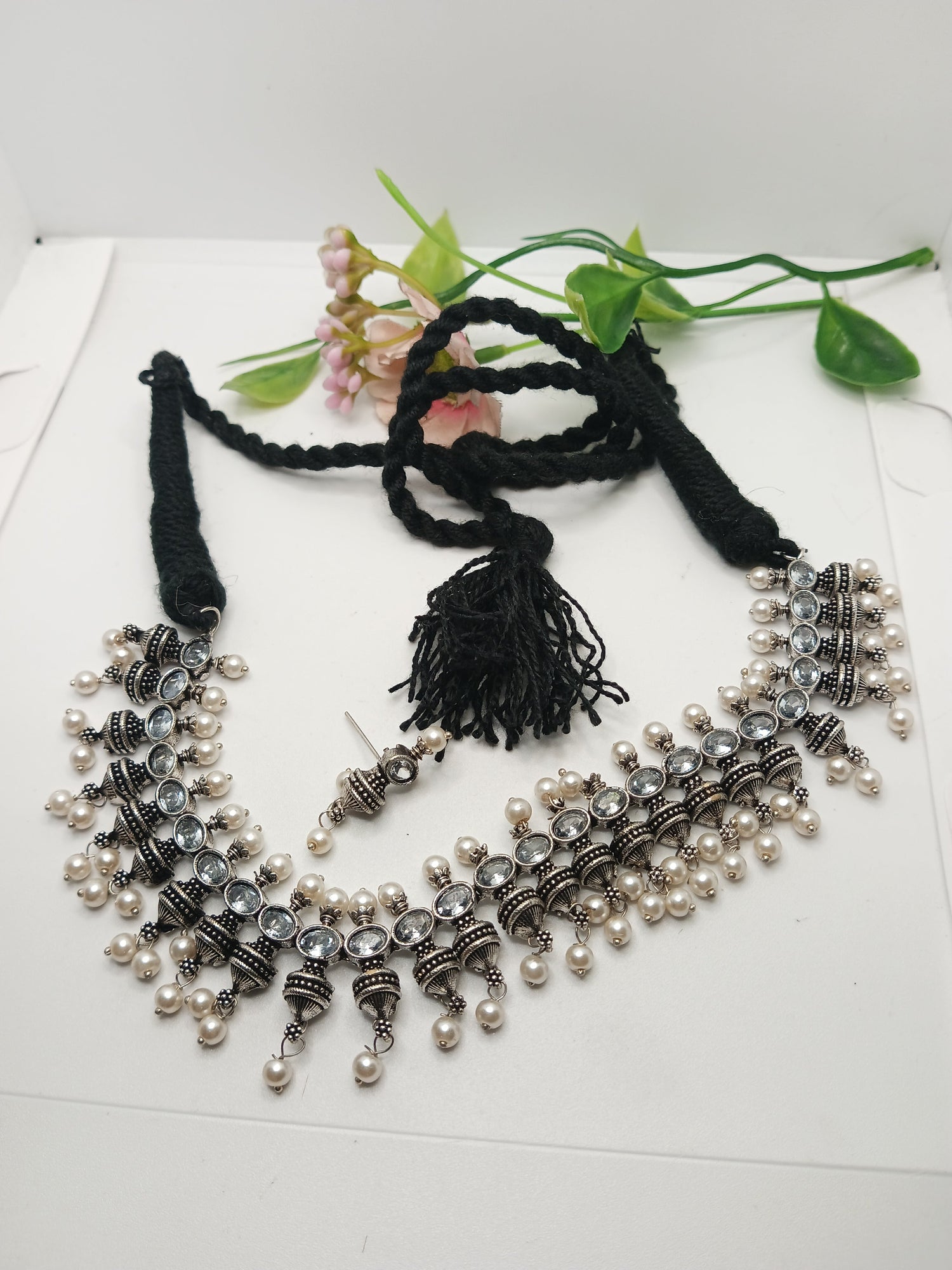 Premium Necklaces, Chokers, Hasli Chains