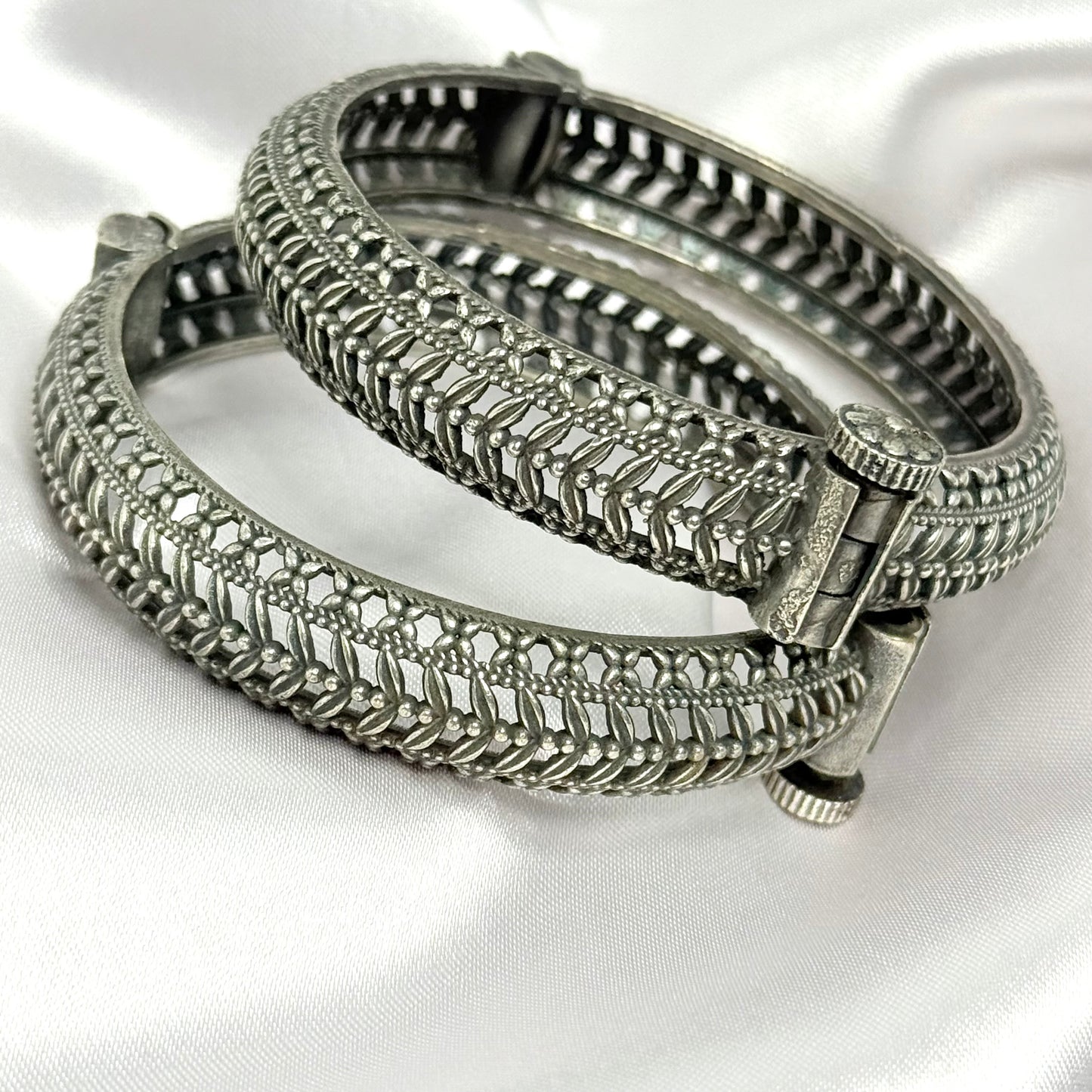 Darika Bangles