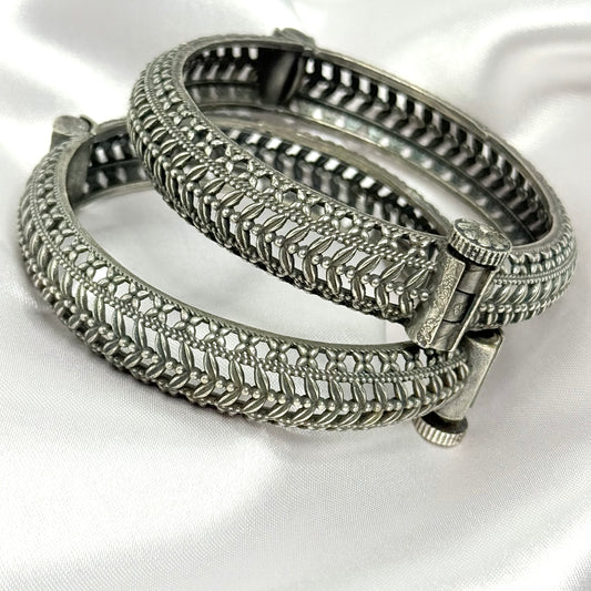 Darika Bangles
