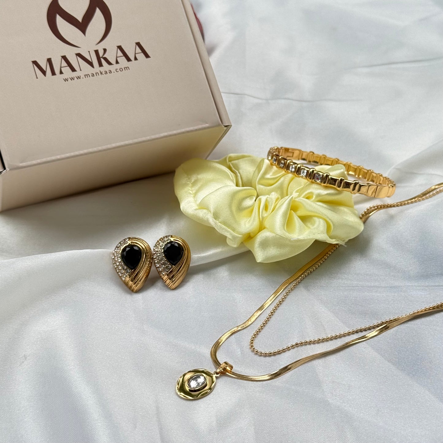 Rakhi Combo - Elegant Gold - Black