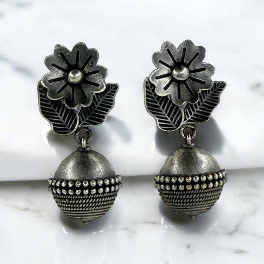Sumanvi Dangler Earring - MANKAA Default Title Earrings