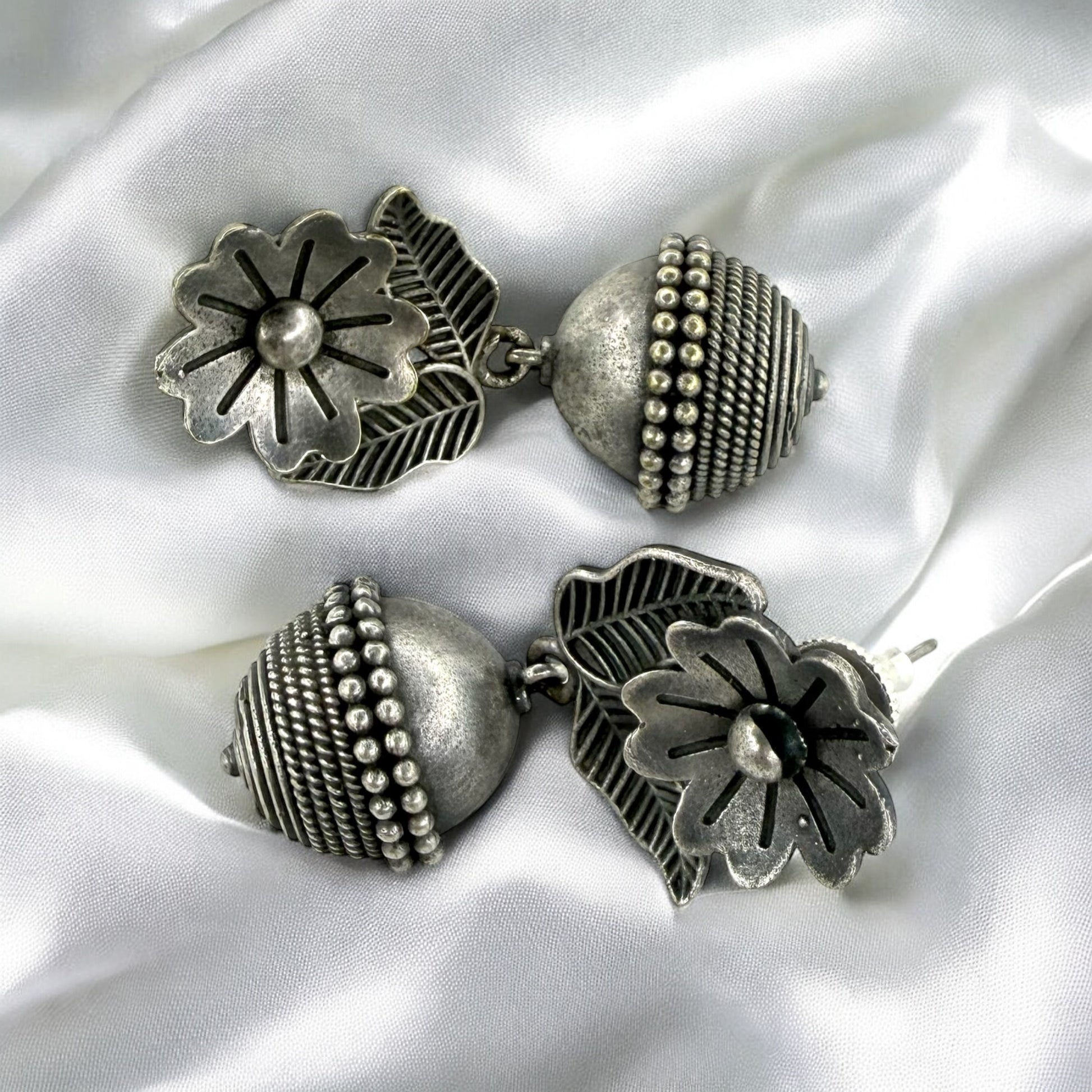 Sumanvi Dangler Earring - MANKAA Default Title Earrings