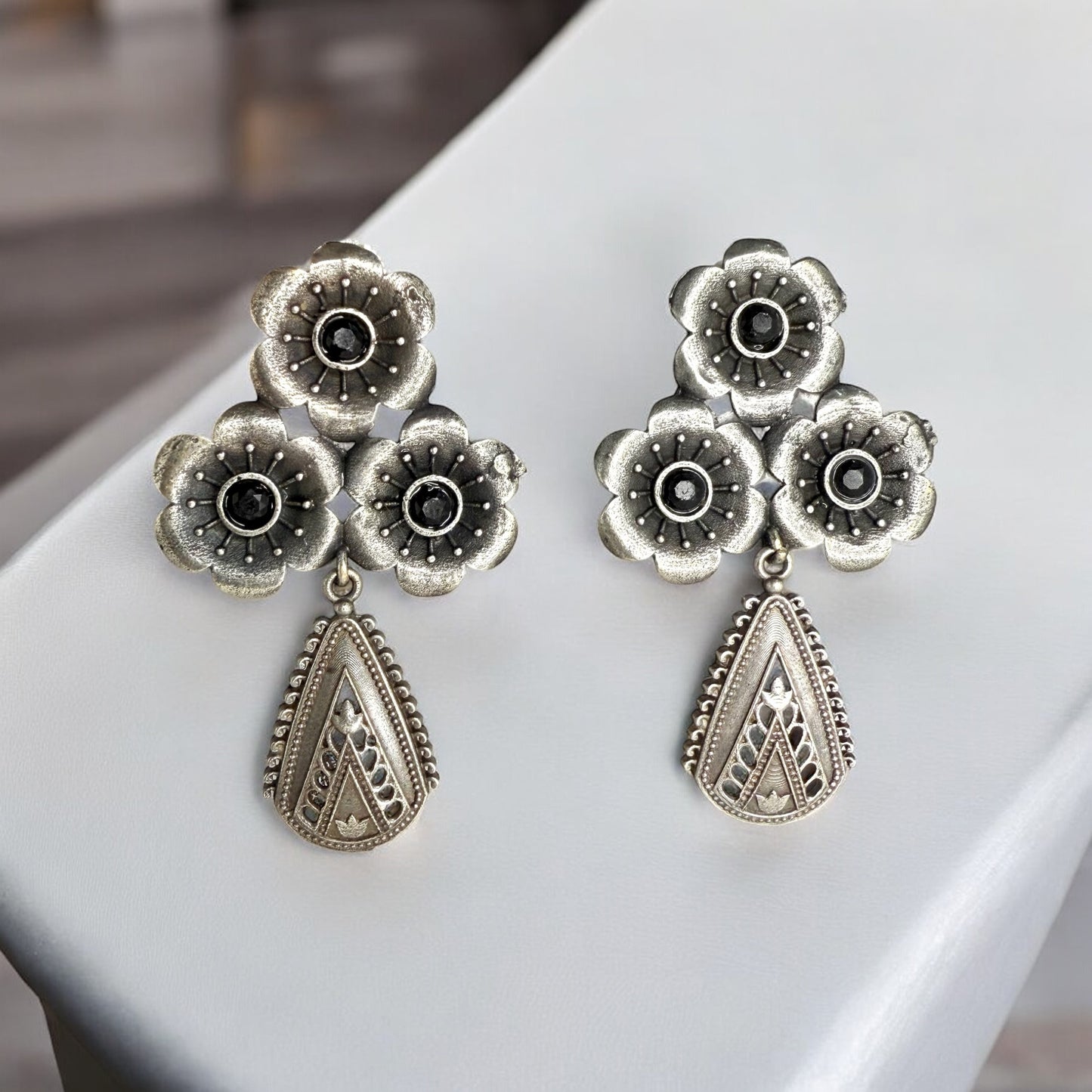 Kusumira Dangler Earring - MANKAA Black Earrings
