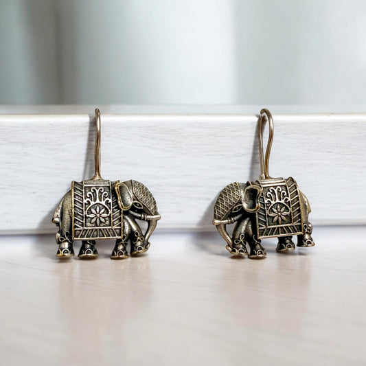Vjra Earring