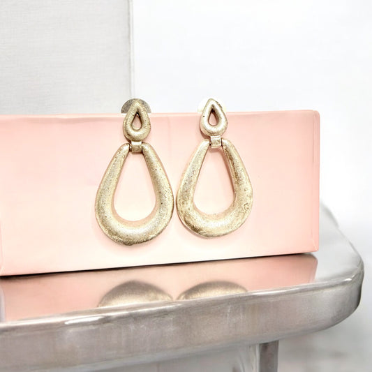 Lavaya dangler earring - MANKAA Default Title Earrings