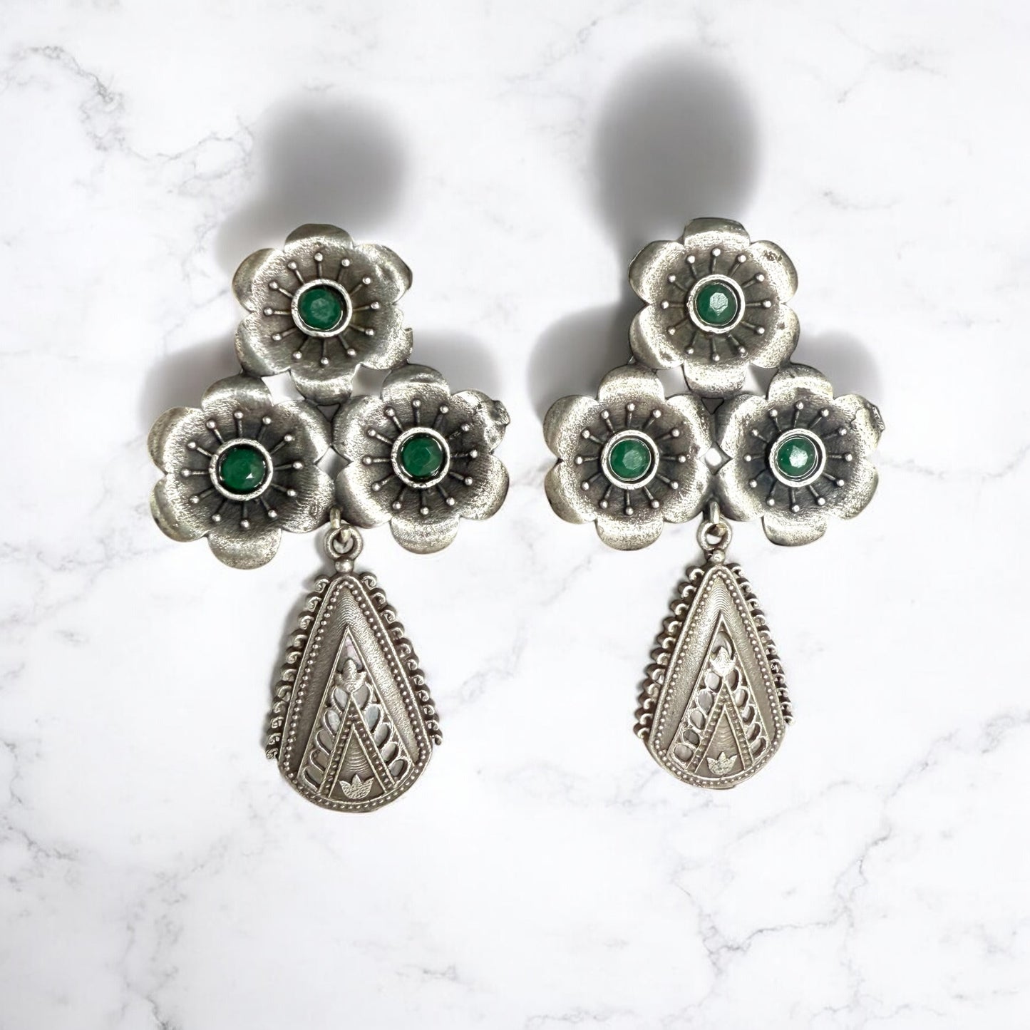 Kusumira Dangler Earring - MANKAA Emerald Earrings
