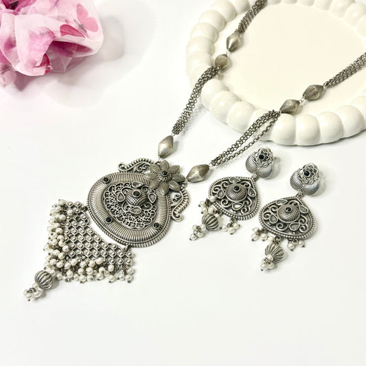 Meera Necklace Set - MANKAA Black Green