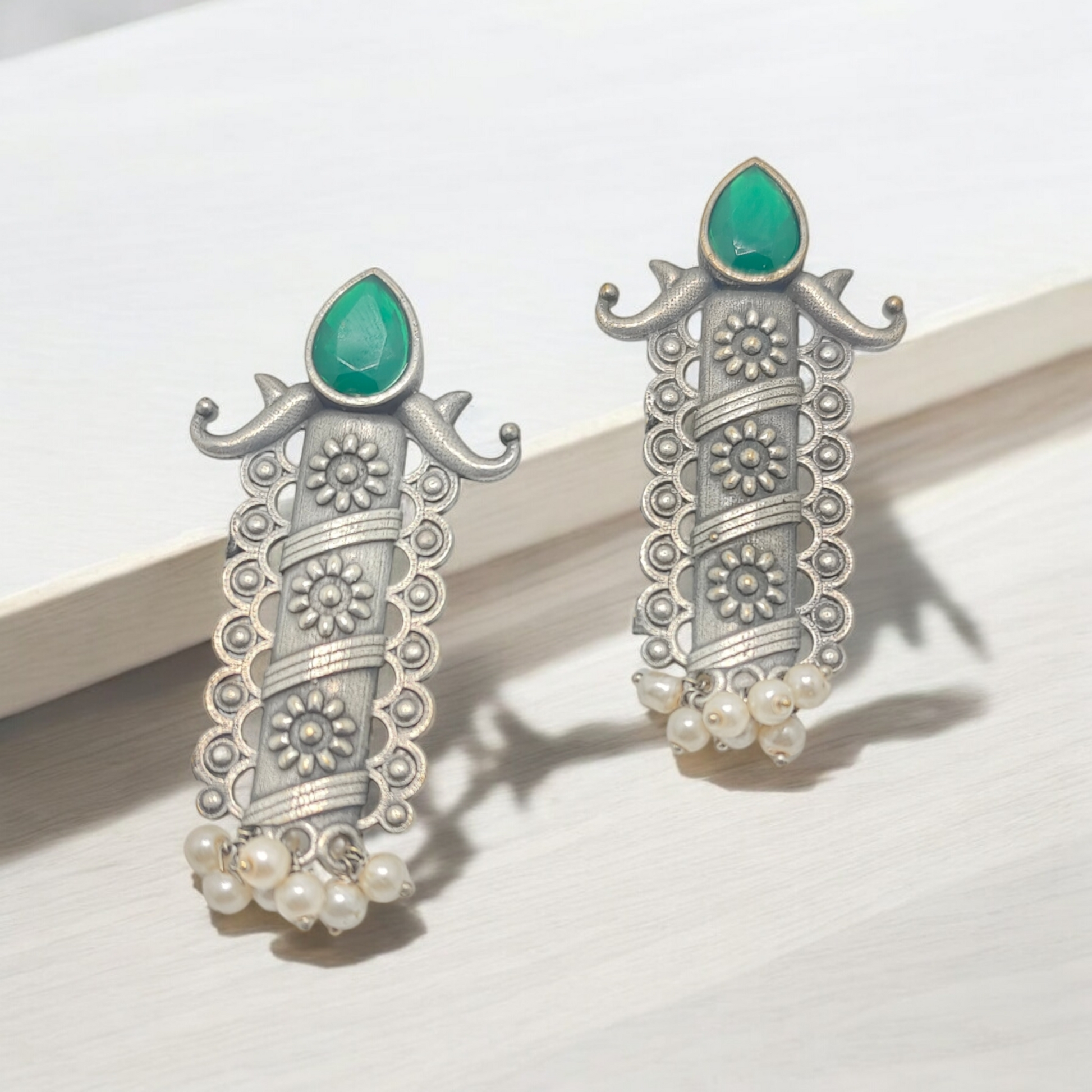 Sahana Emerald Studs - MANKAA