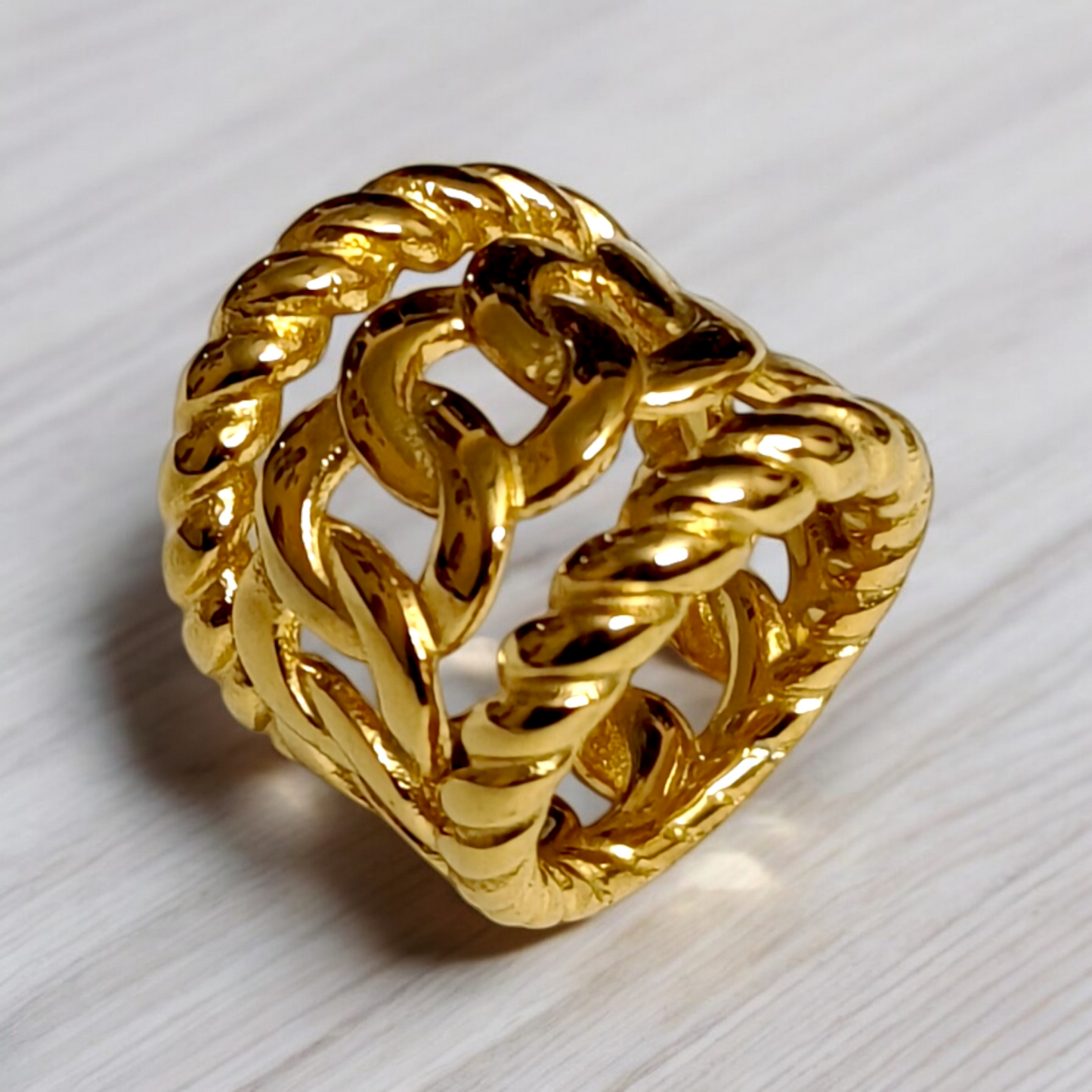 Twisted Chain Ring – Gold Plated