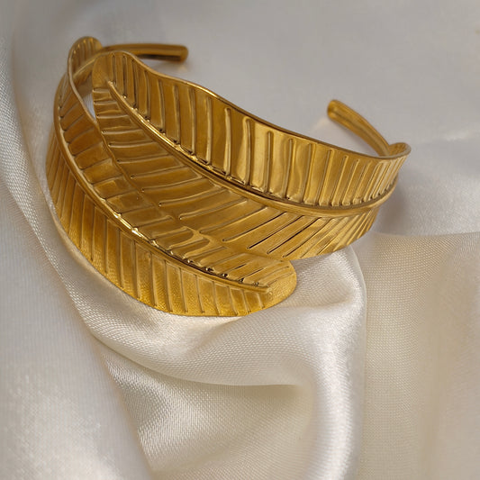 Li fi handcuff - premium fashion jewellery