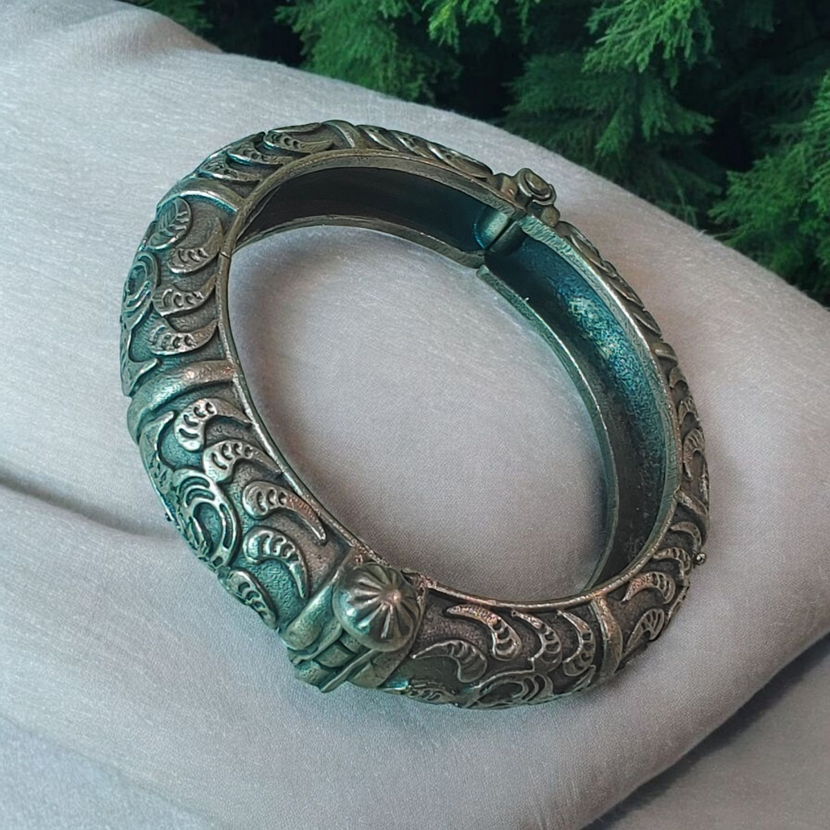 Eesha Bangles - Single Bangles premium artificial bracelet
