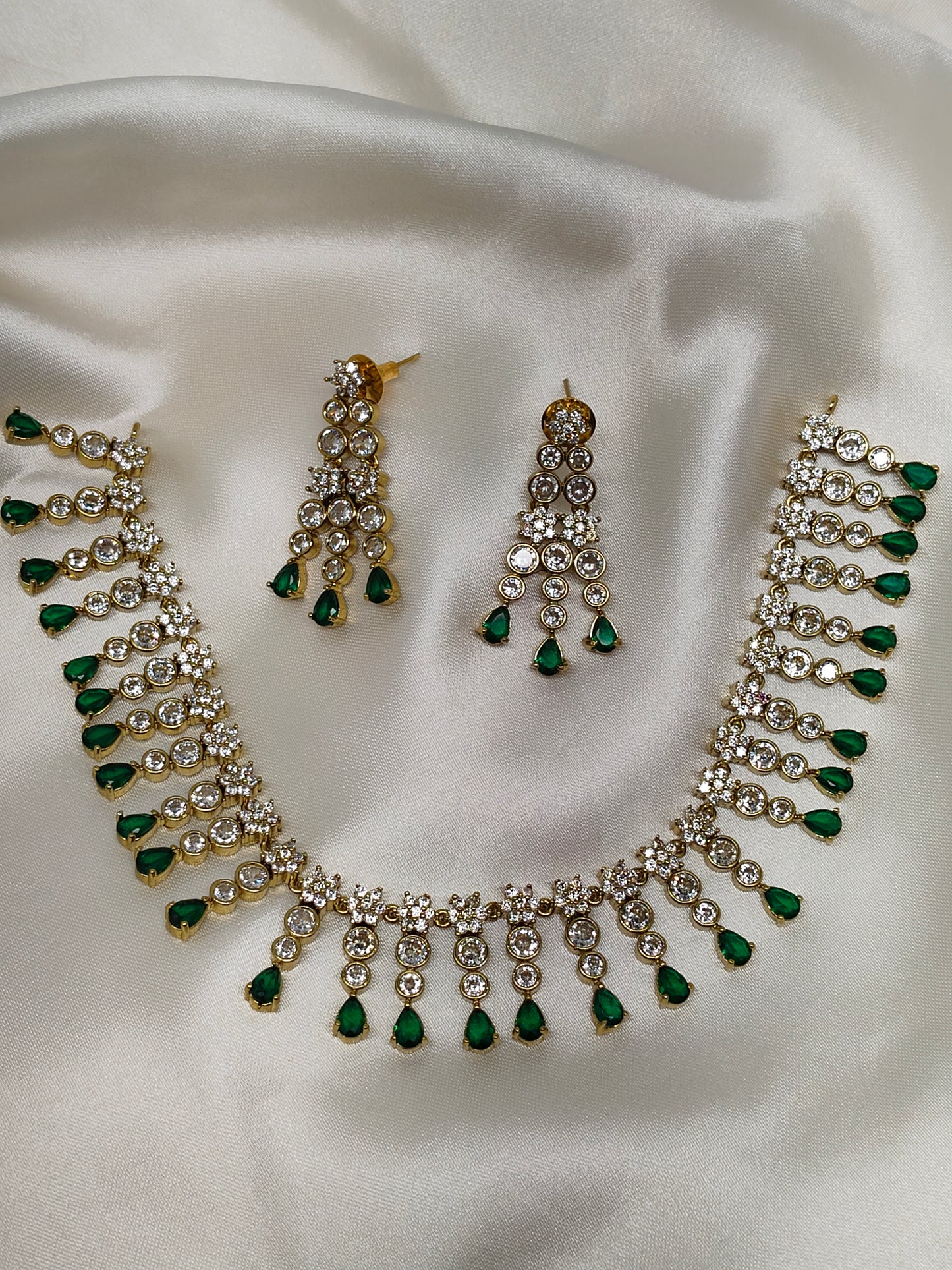 Vaidehi Necklace